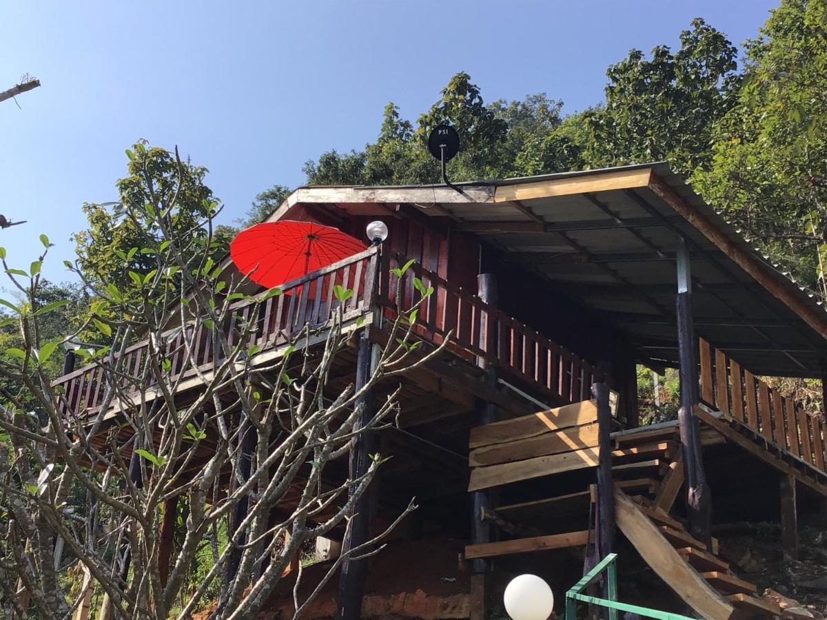 Forest Guesthouse Samoeng Bagian luar foto