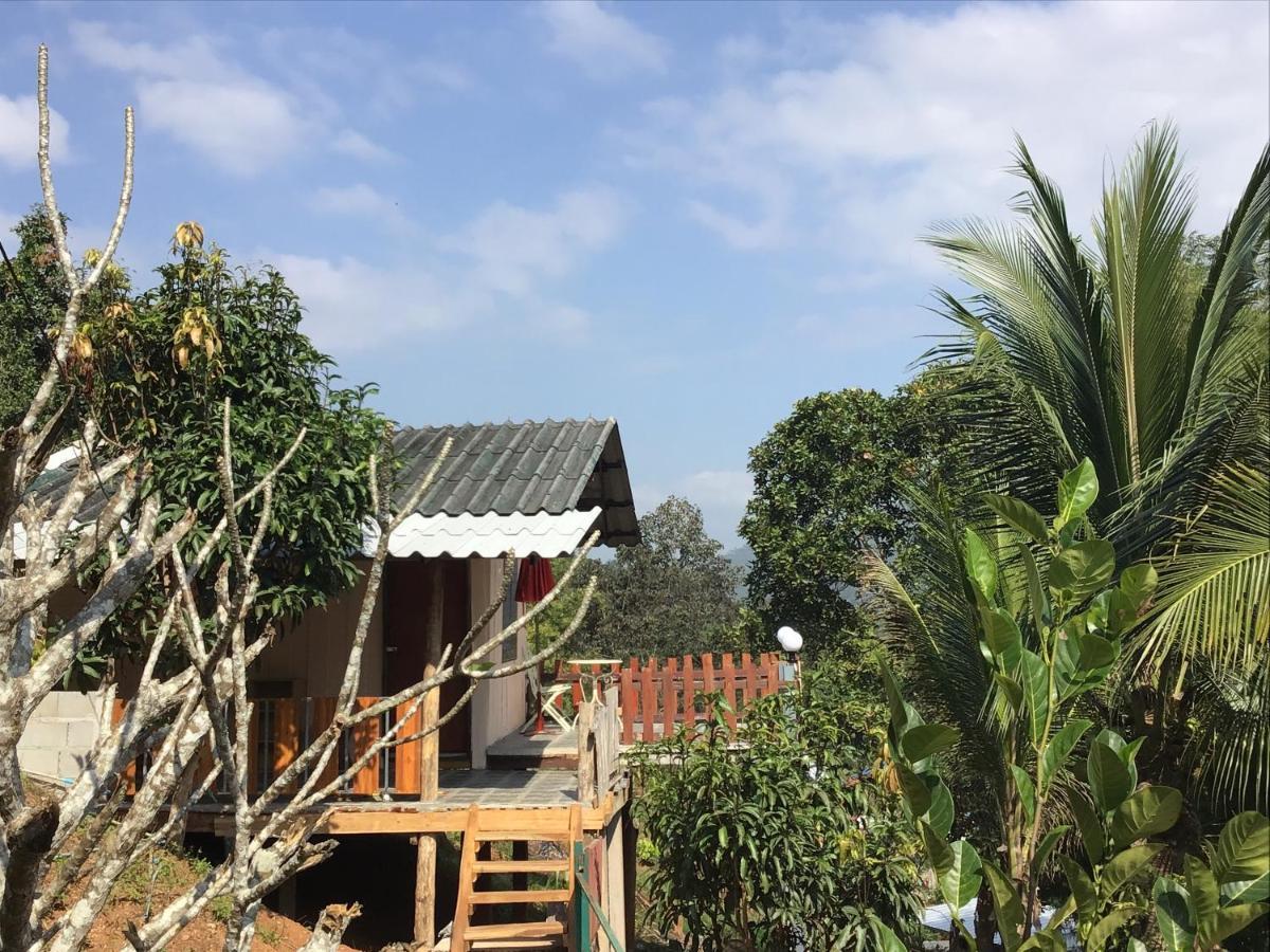 Forest Guesthouse Samoeng Bagian luar foto