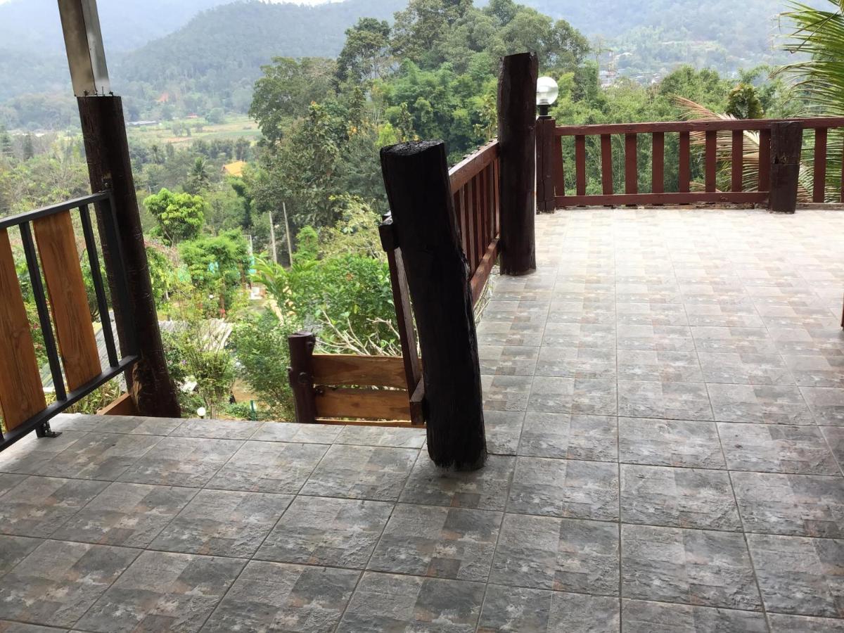 Forest Guesthouse Samoeng Bagian luar foto