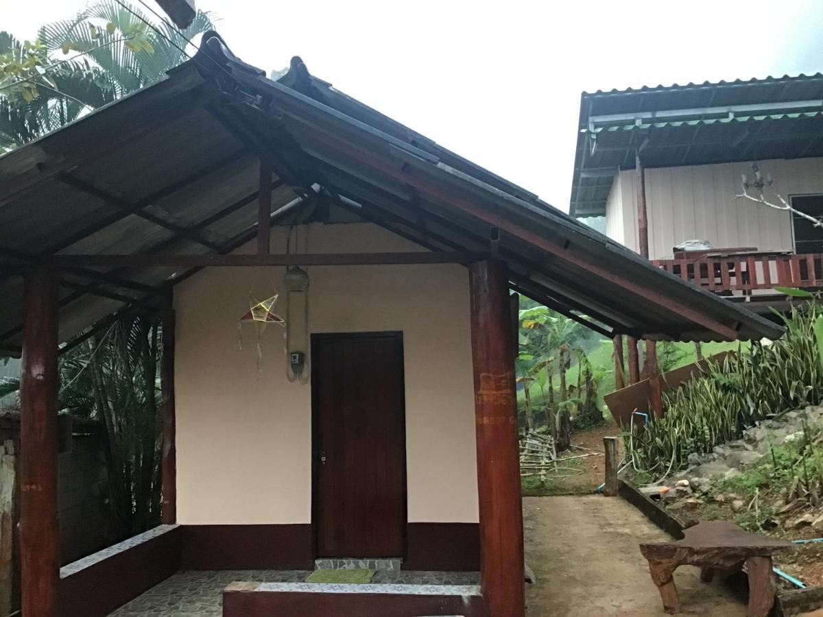 Forest Guesthouse Samoeng Bagian luar foto